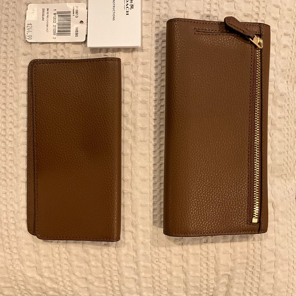 Coach F16613 Saddle 2 brown pebbled leather checkbook wallet - Picture 3 of 3